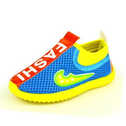 中泰童鞋 加盟店優(yōu)勢與鞋業(yè)發(fā)展前景